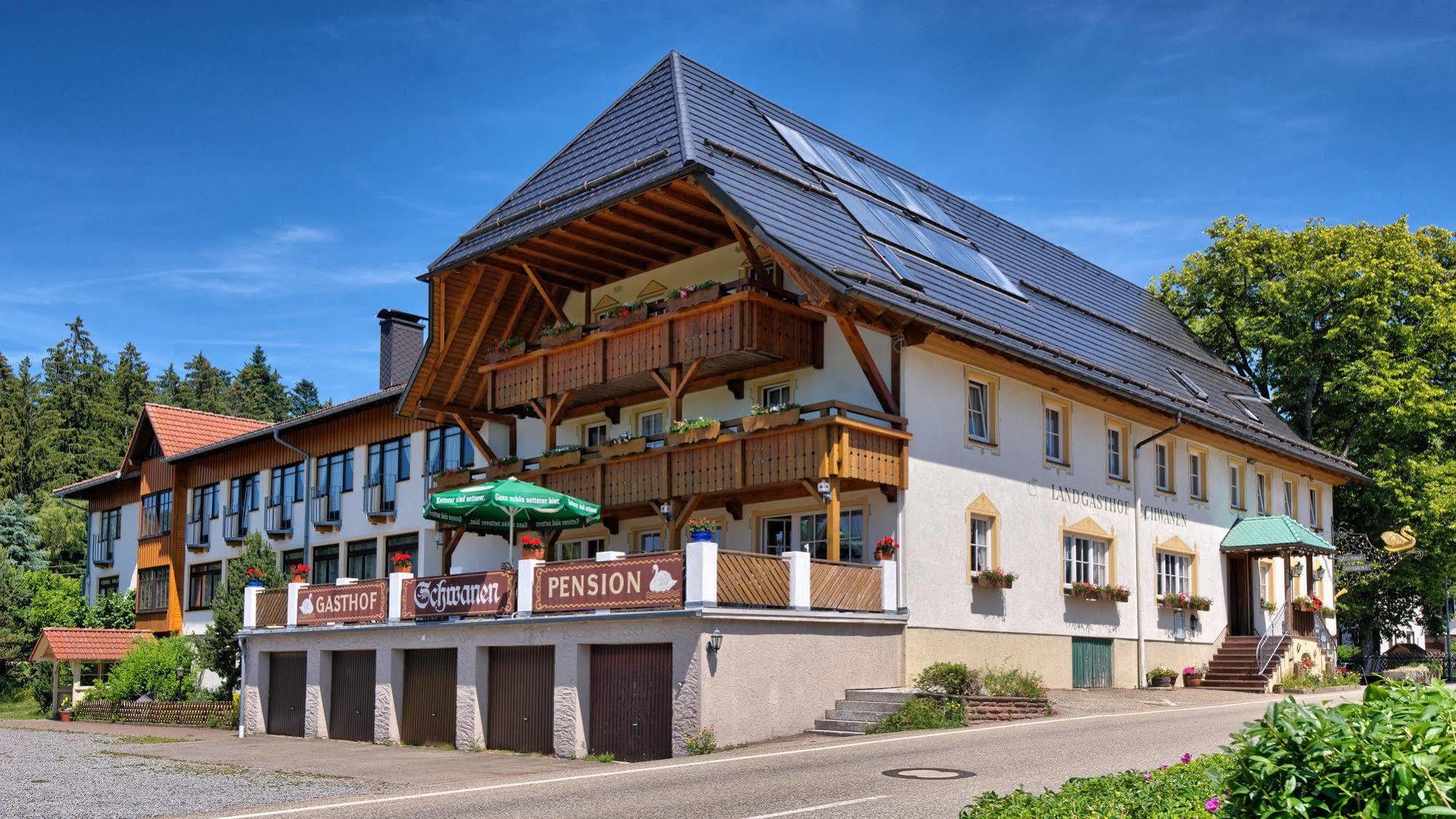 Landgasthof Zum Schwanen Hornberg Exterior foto
